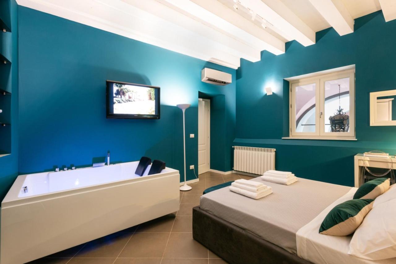 Carlo Suite Apartments Con Vasca Idromassaggio Палермо Екстериор снимка